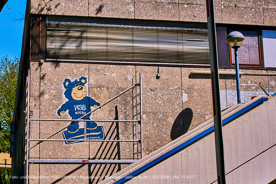 21.03.2017 - Abrissbaustelle Quiddezentrum in Neuperlach